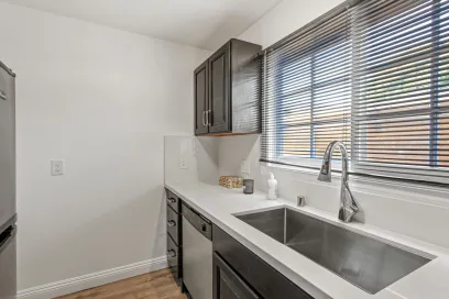 property for rent #5