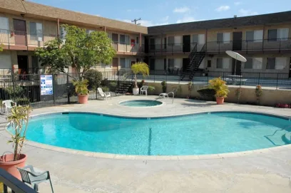 property for rent #1