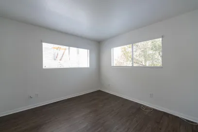 property for rent #7