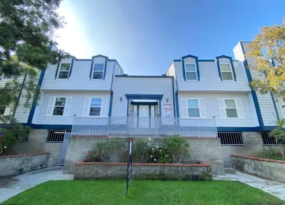 property for rent #1