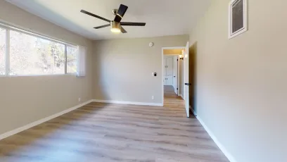 property for rent #4