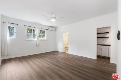 property for rent #1