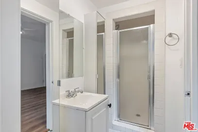 property for rent #6