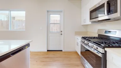 property for rent #3