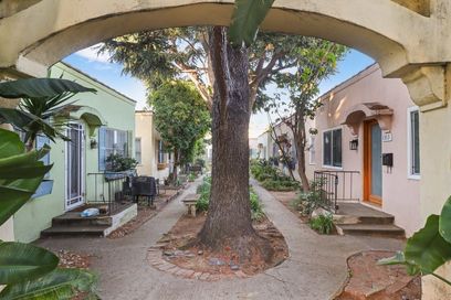 property for rent #1