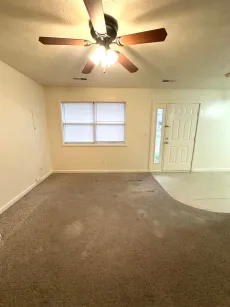 property for rent #4