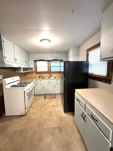 property for rent #4