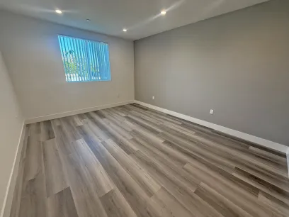 property for rent #7