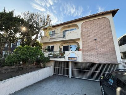 property for rent #1