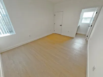 property for rent #5