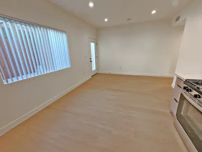 property for rent #3