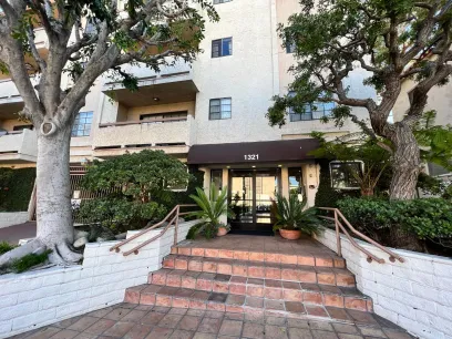 property for rent #1