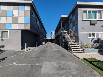 property for rent #1