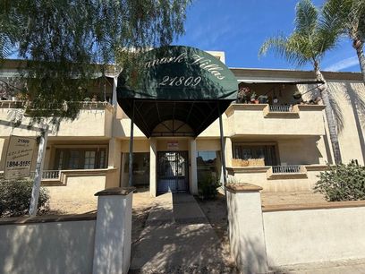 property for rent #1