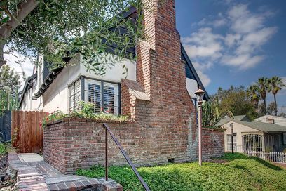 property for rent #3