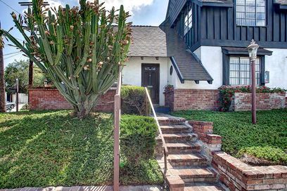 property for rent #1