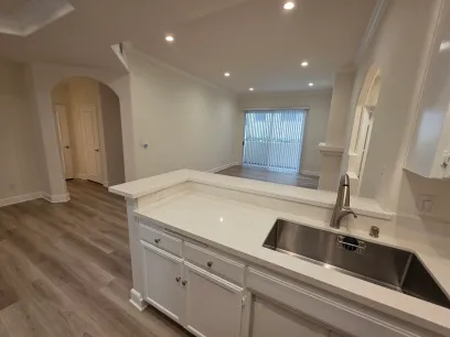 property for rent #4