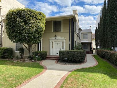 property for rent #1