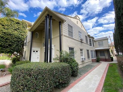 property for rent #1