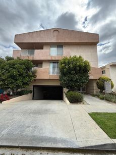 property for rent #1