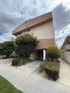 property for rent #1