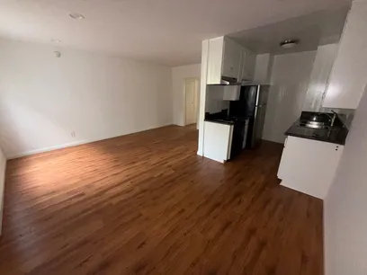 property for rent #3