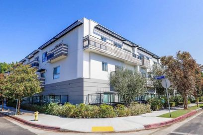 property for rent #1