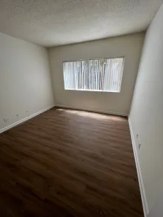 property for rent #6