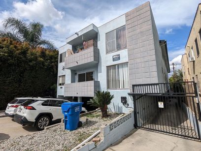 property for rent #1