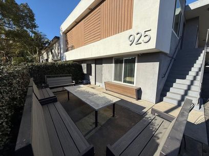 property for rent #1