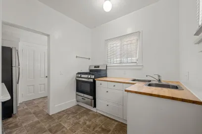 property for rent #4