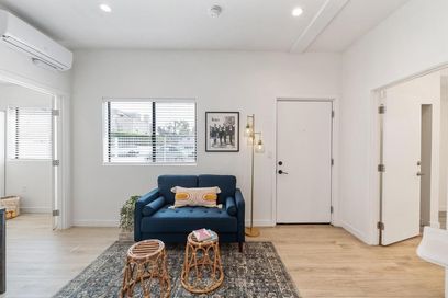 property for rent #4