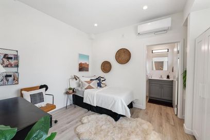 property for rent #6