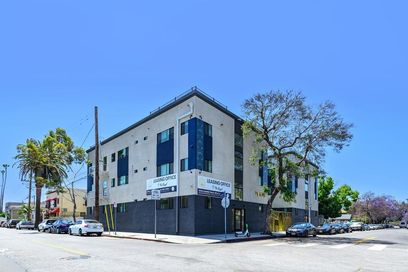 property for rent #1