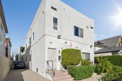 property for rent #4