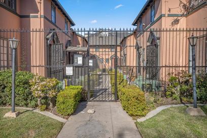 property for rent #3