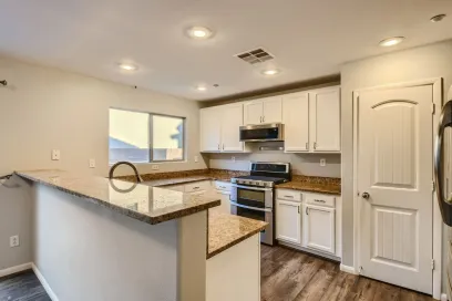 property for rent #5