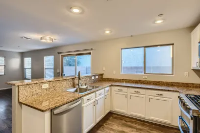 property for rent #7