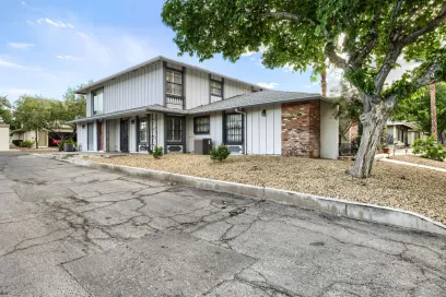 property for rent #1