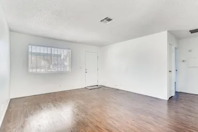 property for rent #2