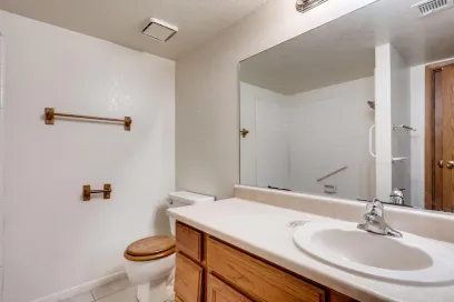 property for rent #7