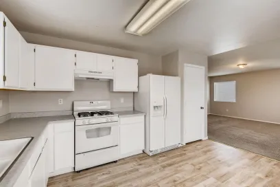 property for rent #5