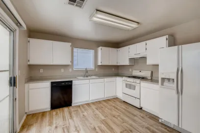 property for rent #4