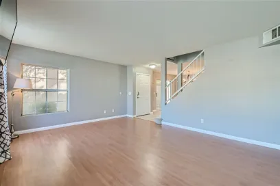 property for rent #3