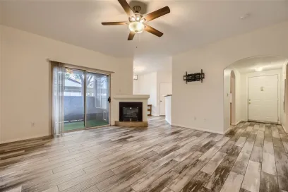 property for rent #4