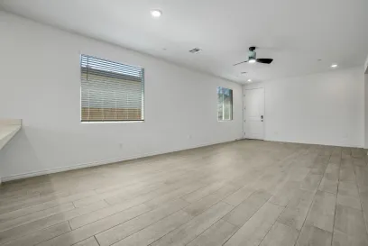 property for rent #5