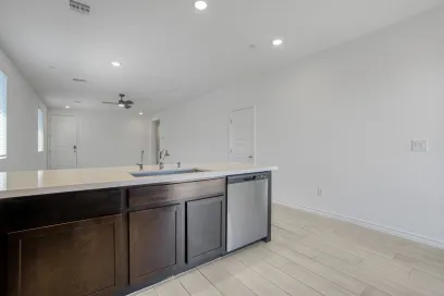 property for rent #6