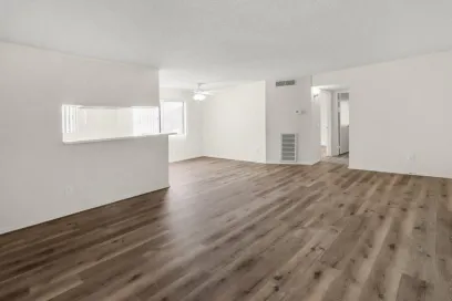 property for rent #4