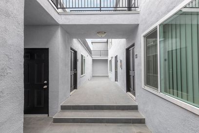 property for rent #4