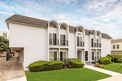 property for rent #1